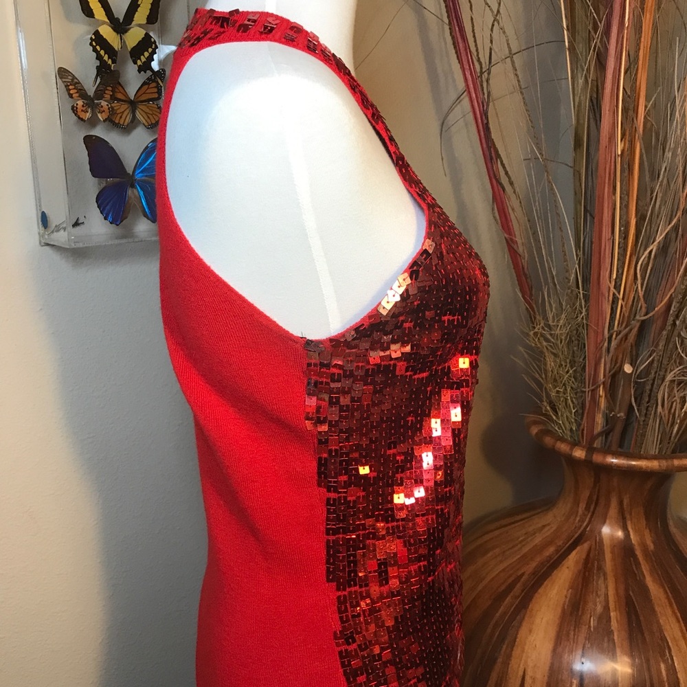 GIFTED Charlotte Russe Red Sequin Top Sleeveless - Picture 2 of 8